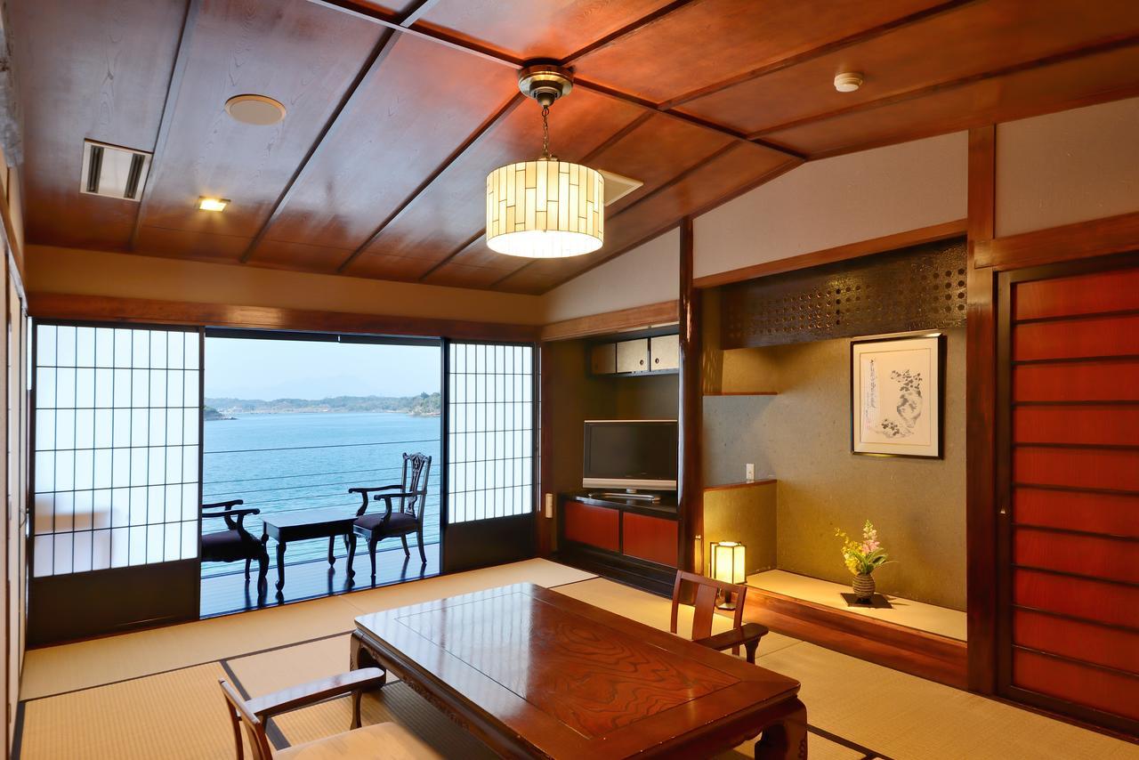 Uminoyasuragi Hotel Ryugu Kami Amakusa Екстериор снимка