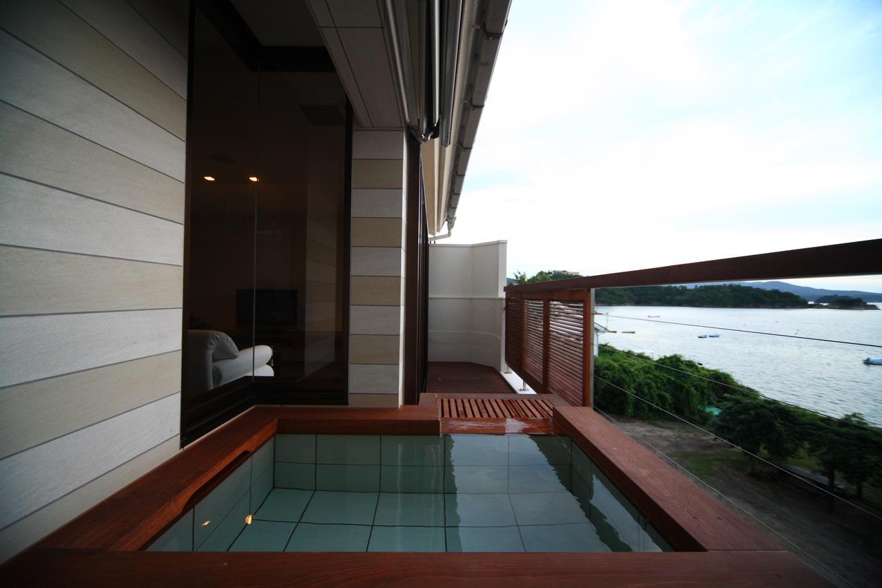 Uminoyasuragi Hotel Ryugu Kami Amakusa Екстериор снимка